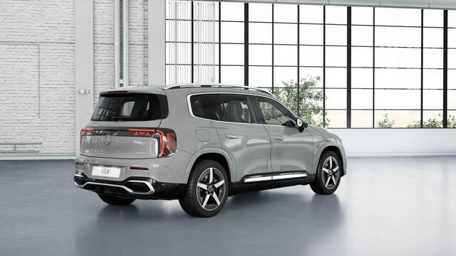 Mercedes-Benz GLB-Klasse 250+ Business Solution AMG 85.5 kWh | Panoramadak | Stoelverwarming | LED koplampen | AMG-Line | Sportstoelen |