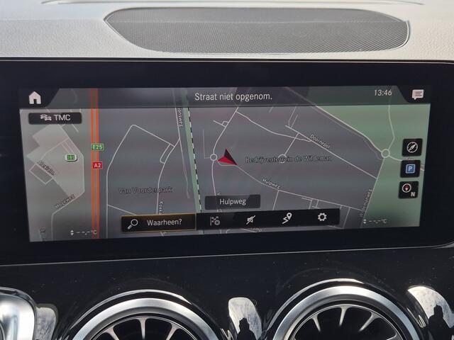 Mercedes-Benz GLB-Klasse 180 Business Solution AMG In absolute nieuwstaat.