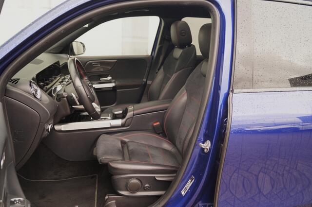 Mercedes-Benz GLB-Klasse 180 Automaat AMG Business Solution -PANO-ECC-TREKHAAK-