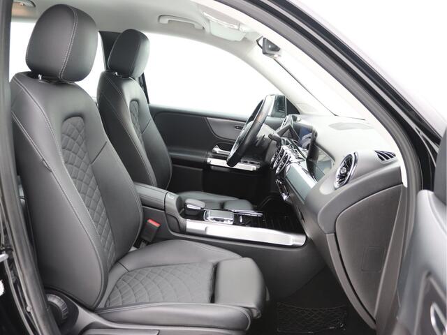 Mercedes-Benz GLB-Klasse 200 Progressive Camera, Stoel en stuurverwarming, Carplay, Widescreen