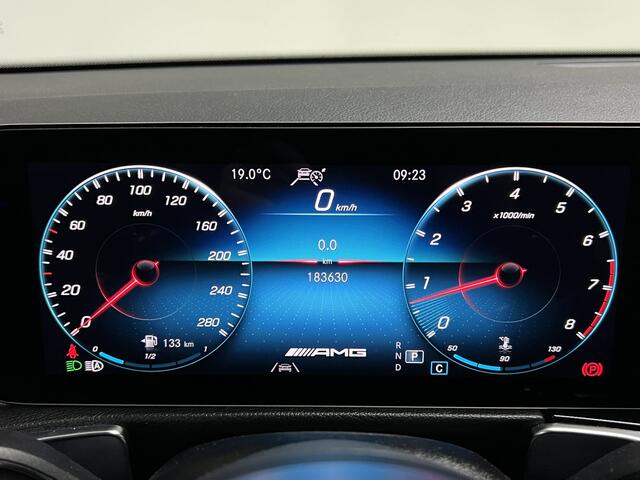 Mercedes-Benz GLB-Klasse AMG 35 4MATIC Premium Plus | NAVI | PANORAMADAK | KEYLESS | ACC |