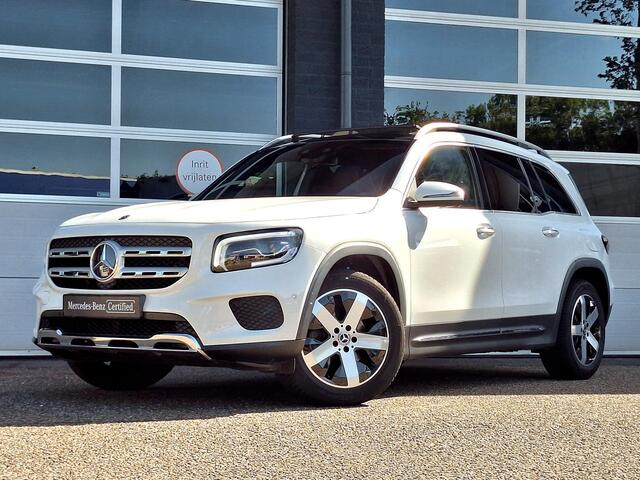 Mercedes-Benz GLB-Klasse 200 Business Solution Luxury | Panoramadak | Trekhaak Afneembaar | Achteruitrijcamera | Memory Pakket | Sfeerverlichting | Widescreen | Stoelverwarming | Multibeam LED | Privacy Glas Achter | Keyless-GO | Elektrisch Bedienbare Achterklep