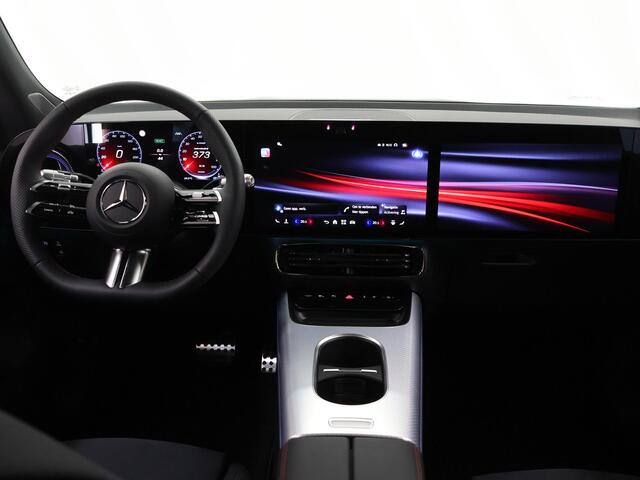 Mercedes-Benz GLB-Klasse 250+ Business Solution AMG 85.5 kWh | Trekhaak | Premium pakket | 20" LM velgen | Nightpakket | Superscreen |