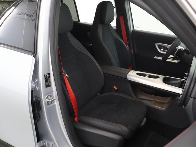 Mercedes-Benz GLB-Klasse 250+ Business Solution AMG 7p. 85.5 kWh | AMG-Line Plus | Premium Pakket | Trekhaak | Winterpakket | Multibeam led |