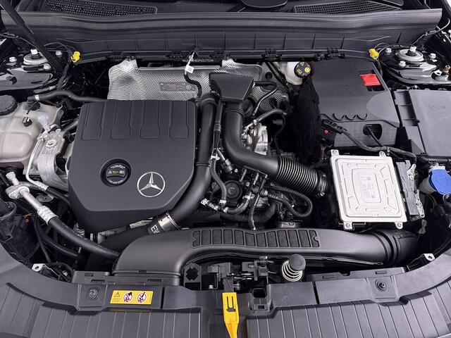 Mercedes-Benz GLB-Klasse 200 AMG Line Trekhaak met ESP® aanhangwagenstabilisatie Onderweg-naar-dealer