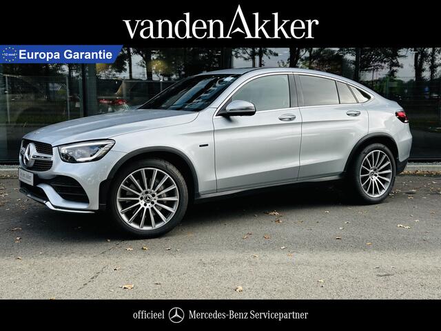 Mercedes-Benz GLC-KLASSE Coupé 300e AMG // Luchtvering // Burmester // Schuifdak // 360 Camera // Memory Stoelen // MultiBeam LED // Air Balance pakket