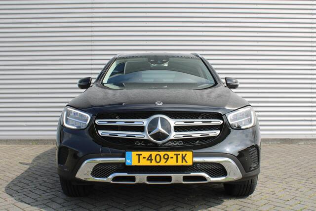 Mercedes-Benz GLC-KLASSE 300e 4MATIC | Plug-in | 320PK | Adap. Cruise | Rondom camera | 18" LM | Parkeerpakket |