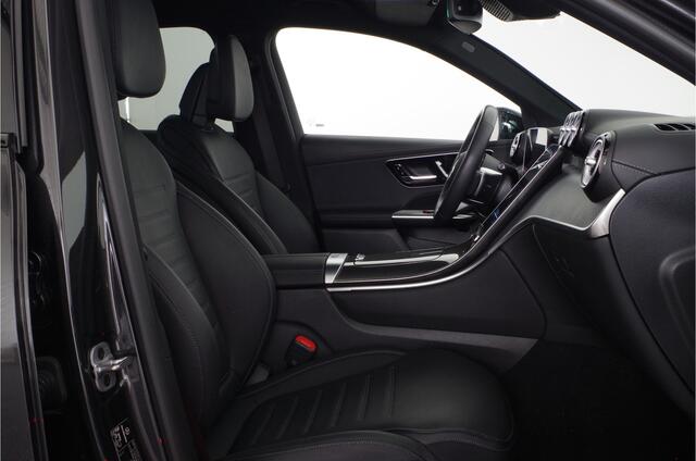Mercedes-Benz GLC-KLASSE 300e 4MATIC AMG Line 313pk/Night-pakket/Memory/Burmester/Digital Light/Grafiet grijs...
