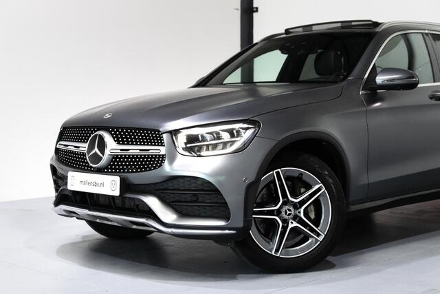 Mercedes-Benz GLC-KLASSE 300e 4MATIC Business Solution AMG MATGRIJS/LEER/HUD/PANO/MEMORY/BTW/DEALEROH