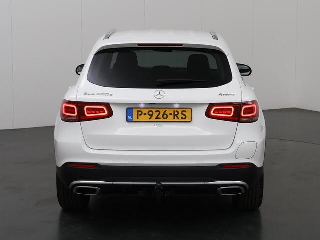 Mercedes-Benz GLC-KLASSE 300e 4MATIC Business Solution AMG | Achteruitrijcamera | Keyless | Stoelverwarming |