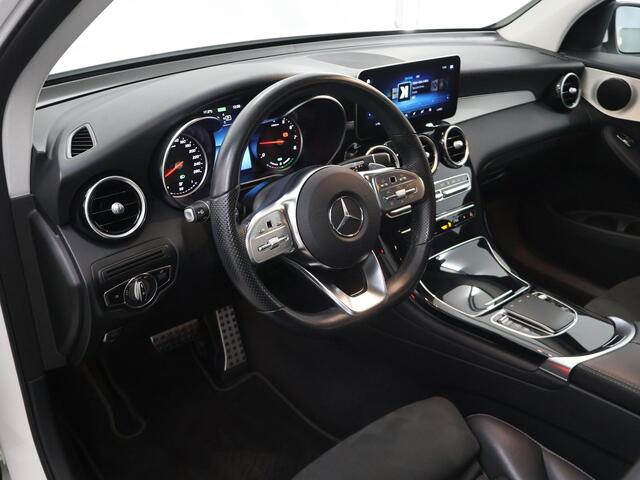 Mercedes-Benz GLC-KLASSE 300e 4MATIC Business Solution AMG | Achteruitrijcamera | Keyless | Stoelverwarming |
