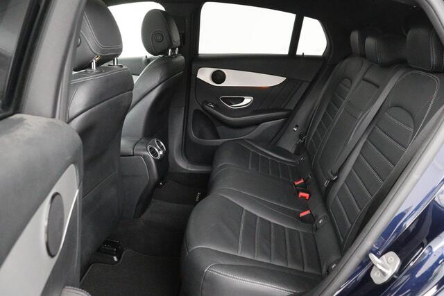Mercedes-Benz GLC-KLASSE Coupé 250d 4Matic AMG | Schuifdak | Trekhaak | Leder | Stoelverwarming | Full LED | Navigatie | 360 camera | Dodehoek detectie