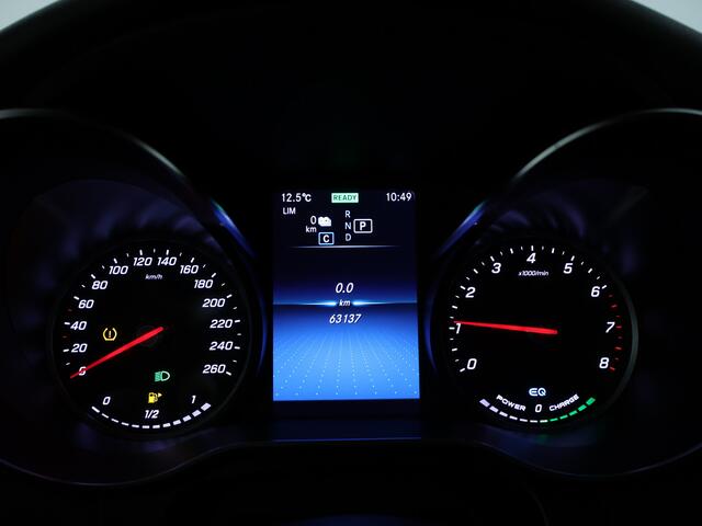 Mercedes-Benz GLC-KLASSE Coupé 300 e 4-MATIC AMG-Line | Night Pakket | 20 Inch Velgen | Burmester® Surround-Soundsystem | Sfeerverlichting. Inclusief 24 maanden MB Certified garantie voor Europa.