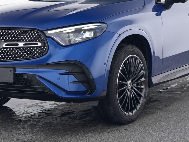 Mercedes-Benz GLC-KLASSE Coupé 300 e 4M AMG Plug-In Hybride AMG Line Premium | Night Pakket | Panorama Schuif-Kanteldak | 20 Inch AMG Velgen | Trekhaak | Stuur en Stoelverwarming | Inclusief 24 maanden MB Certified garantie voor Europa.