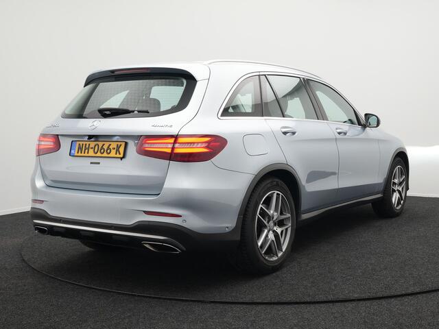 Mercedes-Benz GLC-KLASSE 250 4MATIC Prestige AMG | Luchtvering | Adaptive Cruise | Navigatie |360 Camera | Half Lederen Sportstoelen Verwarmd | 19'' Licht Metaal |