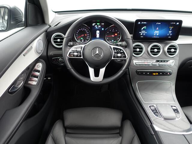 Mercedes-Benz GLC-KLASSE 300e 4MATIC AMG Premium Plus Aut- Panodak, Burmester, Sfeerverlichting, Xenon led, Treeplanken, Ada Cruise