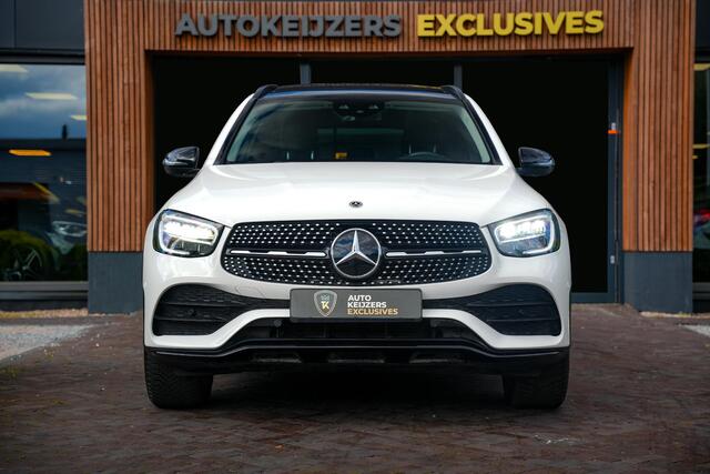 Mercedes-Benz GLC-KLASSE 300e 4MATIC AMG Panoramadak Leer Cruise Clima Stoelverw. DAB+ 19''LM