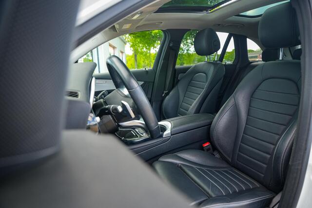 Mercedes-Benz GLC-KLASSE 300e 4MATIC AMG Panoramadak Leer Cruise Clima Stoelverw. DAB+ 19''LM
