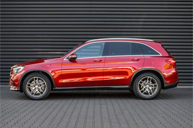 Mercedes-Benz GLC-KLASSE 220 d 4MATIC AMG-Line - Trekhaak - Pano