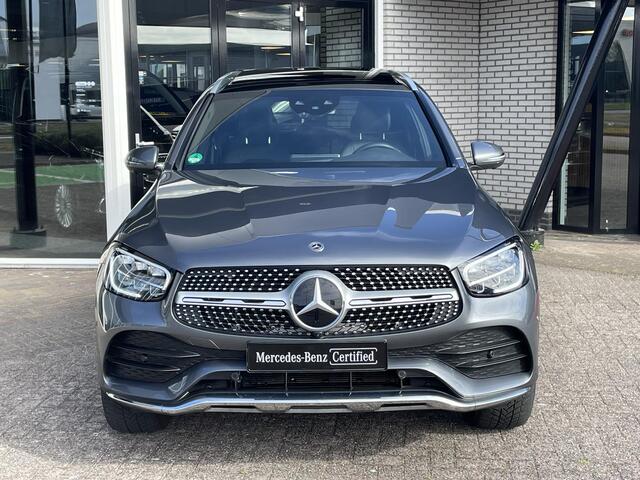 Mercedes-Benz GLC-KLASSE 300e 4MATIC AMG | Panoramadak | Trekhaak | Rijass+
