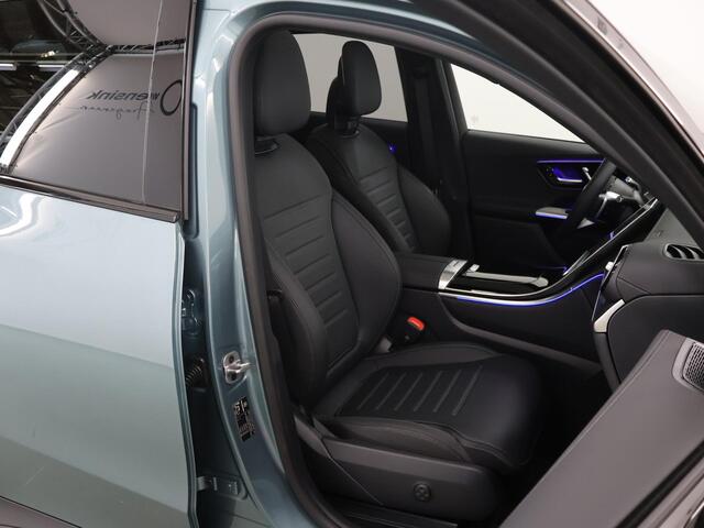 Mercedes-Benz GLC-KLASSE 300e 4MATIC AMG Line | AMG | Panoramadak | Trekhaak | Digital light | Distronic |