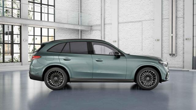 Mercedes-Benz GLC-KLASSE 300e 4MATIC AMG Line | Trekhaak | Burmester | Head up | Keyless | Digital light |