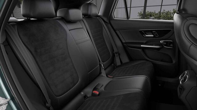 Mercedes-Benz GLC-KLASSE 300e 4MATIC AMG Line | Trekhaak | Burmester | Head up | Keyless | Digital light |
