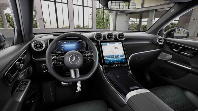 Mercedes-Benz GLC-KLASSE 300e 4MATIC AMG Line | Trekhaak | Burmester | Head up | Keyless | Digital light |