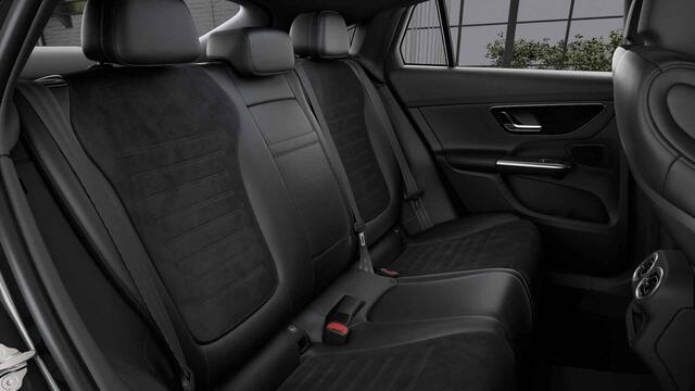 Mercedes-Benz GLC-KLASSE Coupé 300e 4MATIC AMG Line | Panoramadak | 360 camera | Night pakket | 20 inch |