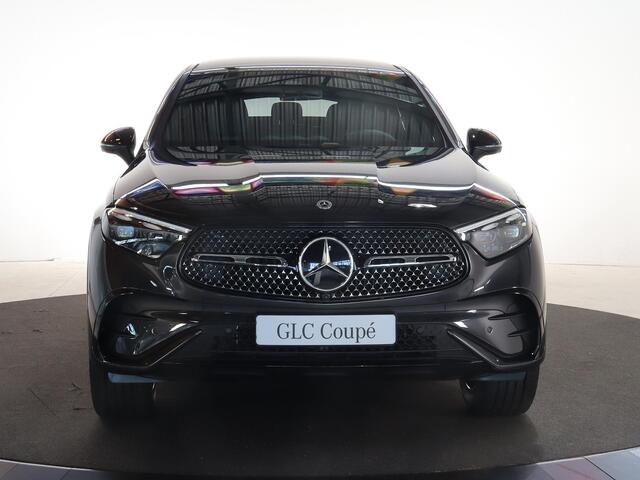 Mercedes-Benz GLC-KLASSE 300 e 4MATIC Coupé Sport Edition | Panoramaschuifdak | Trekhaak | 360° camera | Nightpakket |