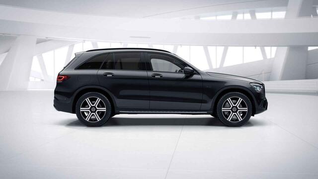 Mercedes-Benz GLC-KLASSE 300e 4MATIC Premium | Night | Memory | Burmester | Lederen bekleding | Treeplanken |