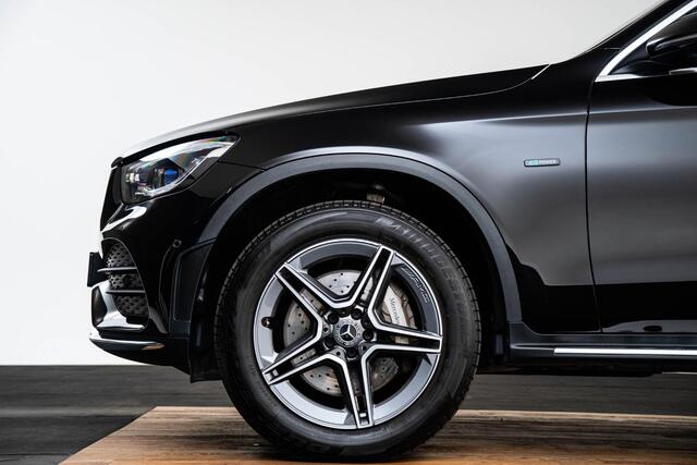 Mercedes-Benz GLC-KLASSE 300e 4MATIC Business Solution AMG Amg Line Interieur/Exterieur - Spiegelpakket - Stoelverwarming voor - Rijassistentiepakket plus - Head up - Sfeerverlichting - Warmtewerend/donkergetint glas -