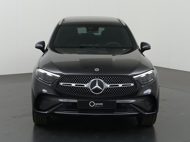 Mercedes-Benz GLC-KLASSE 300e 4MATIC AMG Line | Premium plus | Meesturende achteras | Nieuwprijs 97209 euro |