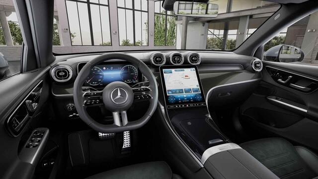 Mercedes-Benz GLC-KLASSE 400e 4MATIC Sport Edition | Panoramaschuifdak | Premium pakket | DIGITAL LIGHT | 20" AMG-velgen