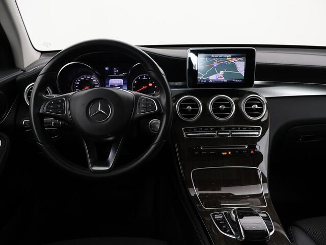 Mercedes-Benz GLC-KLASSE 350e 4MATIC PLUG-IN HYBRID + TREKHAAK | PANORAMA | LUCHTVERING | LED | STOELVERWARMING