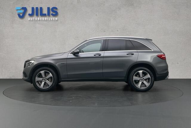 Mercedes-Benz GLC-KLASSE 350e 4MATIC Premium Plus | Elektrisch panoramadak | Leder | Camera | LED | Verwarmde stoelen