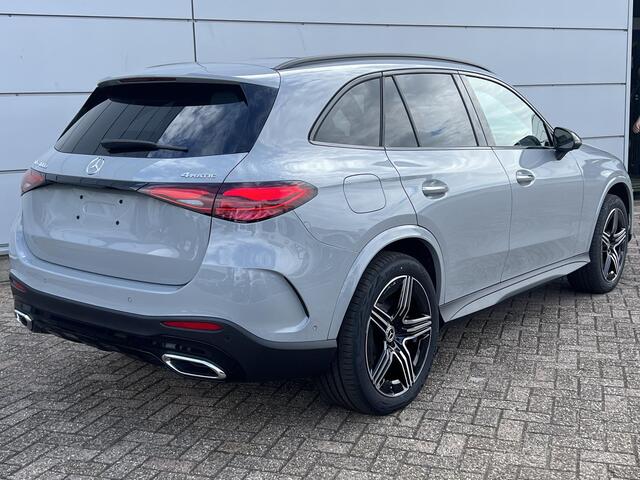 Mercedes-Benz GLC-KLASSE 400 e 4MATIC Sport Edition | AMG Line | Leder Zwart | Premium Plus | Night Pakket | Winter Pakket | Panoramadak | Trekhaak | 360° Camera | DISTRONIC Afstandsassistent | Elektrisch Verstelbare Stoelen + Memory | Apple CarPlay | Android Auto