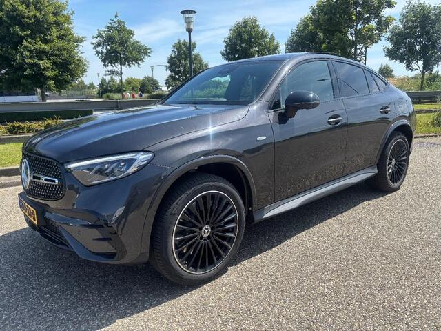 Mercedes-Benz GLC-KLASSE 300e Coupé 4 Matic Burmester Business Line MARGE