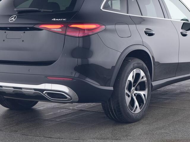 Mercedes-Benz GLC-KLASSE 300 e 4MATIC Plug-In Hybride | Panorama Schuif-Kanteldak | Rijassistentiepakket plus | Zwarte Hemel | Memory Voorstoelen |G Inclusief 24 maanden MB Certified garantie voor Europa.