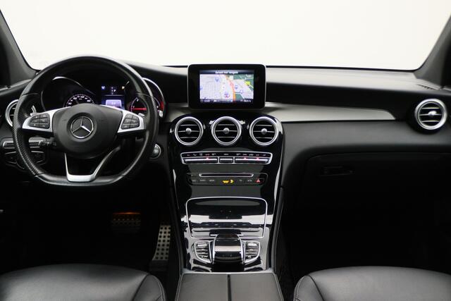 Mercedes-Benz GLC-KLASSE 250 d 4MATIC Prestige AMG Leer, Panoramadak, Elektrische Stoelen, Cruise, Navigatie, Trekhaak, 19''
