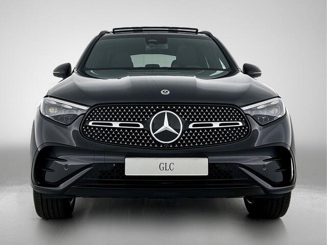 Mercedes-Benz GLC-KLASSE 300e 4MATIC Sport Edition | Trekhaak | Nightpakket | AMG Premium | Parkeerpakket met 360°-camera | Memorypakket | URBAN GUARD voertuigbescherming plus | Winter pakket | KEYLESS GO-comfortpakket | Dodehoekassistent |