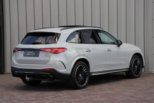 Mercedes-Benz GLC-KLASSE 400e AMG 4-Matic | 381PK | Achterasbesturing | Luchtvering | Pano | Keyles-go | Head-up | Sfeerverlichting | Memory | Burmester | Digital-light | 2024.