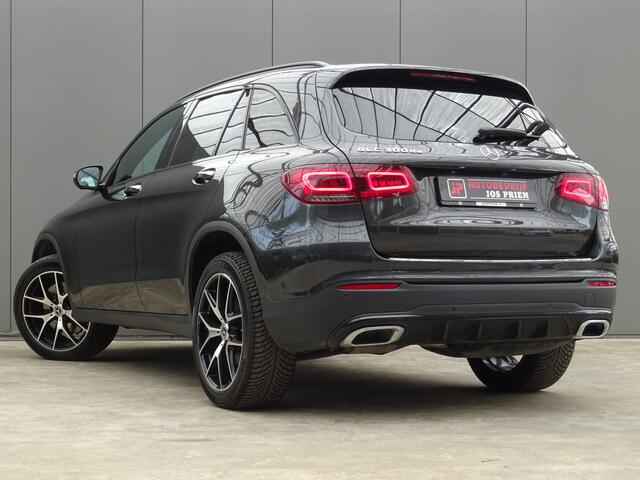 Mercedes-Benz GLC-KLASSE 300de 4MATIC Business Solution AMG * PANORAMADAK !!