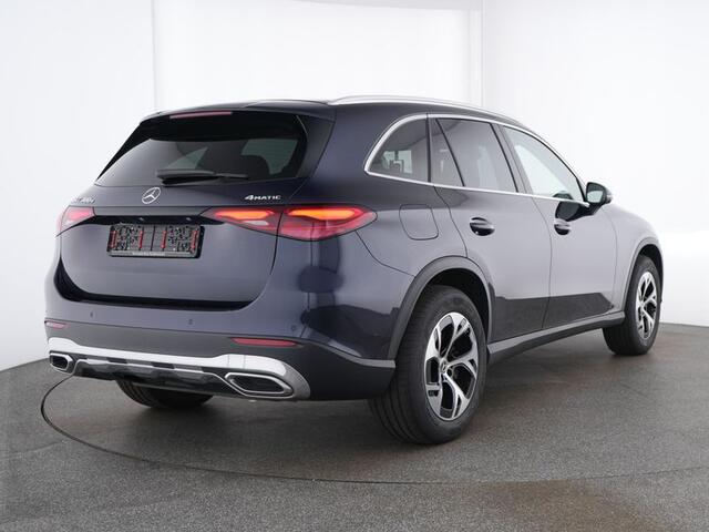Mercedes-Benz GLC-KLASSE 300 e 4MATIC Plug-In Hybride Avantgarde Advanced Plus | Panorama Schuif-Kanteldak | Trekhaak | 360° camera | Stuur en Stoelverwarming.