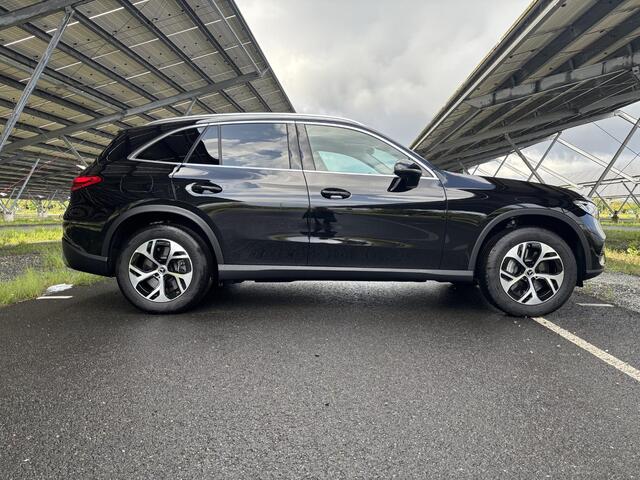 Mercedes-Benz GLC-KLASSE 300e 4MATIC Luxury Line | Memory | Trekhaak | Winter pakket | Sfeerverlichting | Apple carplay |