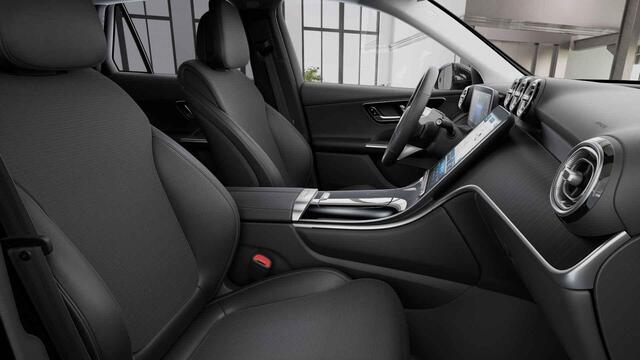 Mercedes-Benz GLC-KLASSE 300e 4MATIC Luxury Line | Trekhaak | Panoramadak |