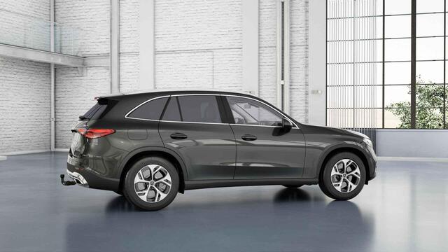 Mercedes-Benz GLC-KLASSE 300e 4MATIC Luxury Line | Trekhaak | Panoramadak |
