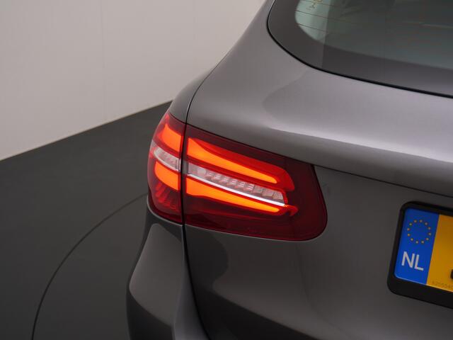 Mercedes-Benz GLC-KLASSE GLC 250 4M | Panorama Dodehoek Trekhaak Standkachel