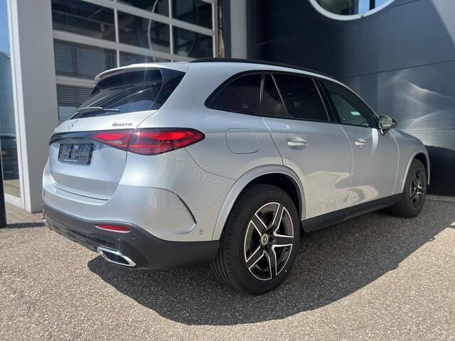 Mercedes-Benz GLC-KLASSE 400 e 4MATIC Sport Edition | AMG Line | Premium Pakket | Night Pakket | Winter Pakket | Panoramadak | Trekhaak | 360° Camera | DISTRONIC Afstandsassistent | Elektrisch Verstelbare Stoelen + Memory | Stuurverwarming | Apple CarPlay | Android Auto
