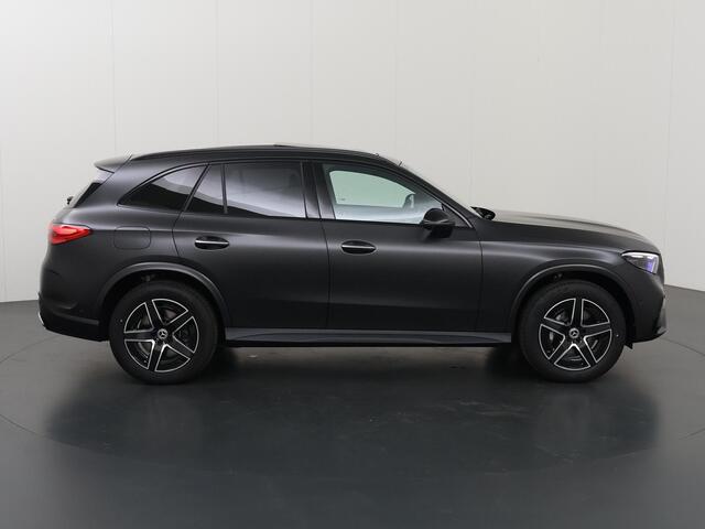Mercedes-Benz GLC-KLASSE 400e 4MATIC Sport Edition | Panoramaschuifdak | Premium Plus | Night | Magno kleur Mat | Trekhaak